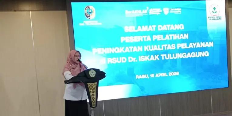Tingkatkan Standar Layanan Publik, Plt. Bupati Tulungagung Gembleng 900 Pegawai RSUD dr. Iskak