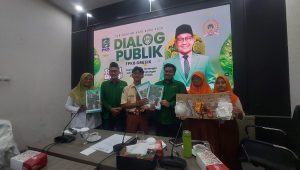 Kurangi Plastik Sekali Pakai, Pelajar SMAN 1 Driyorejo Usulkan Fasilitas Refill Air Minum ke DPRD Gresik