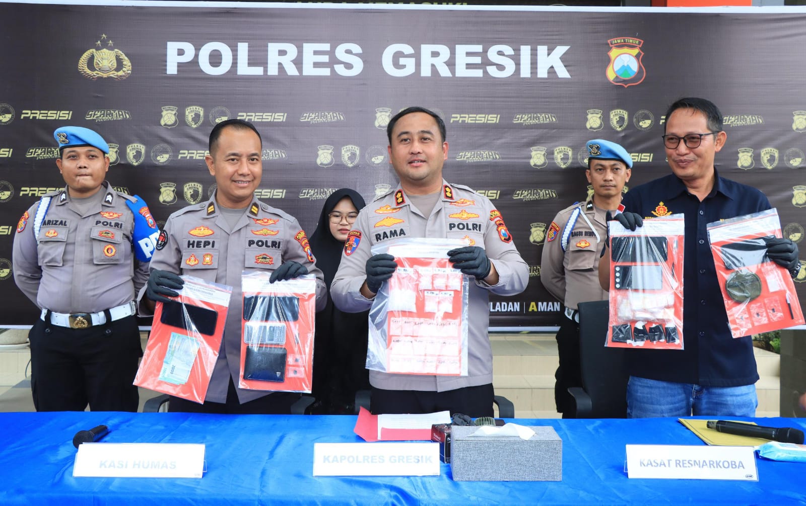 Polres Gresik Ungkap Jaringan Narkoba Lintas Kota, 4 Tersangka Diamankan