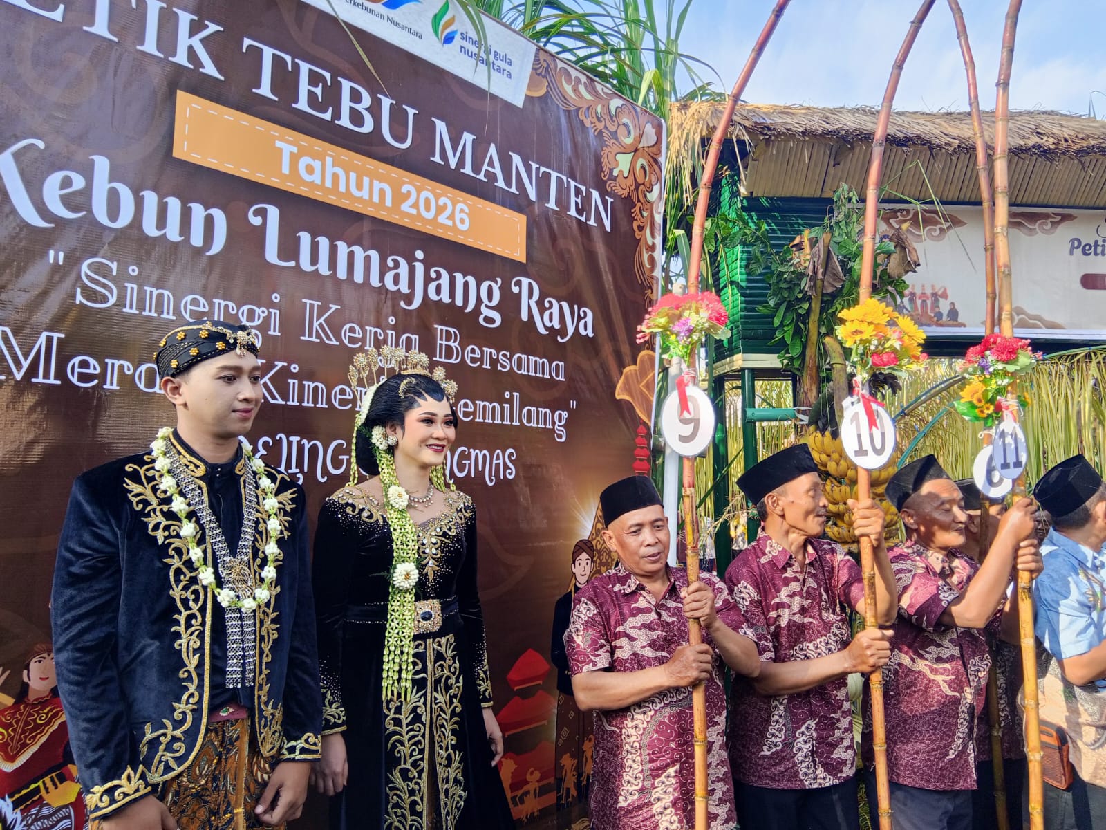 “Petik Tebu Manten” Pertanda Awal Giling PT SGN PG Djatiroto Dimulai, Harapan Penuhi Target