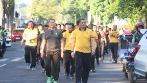 Sinergi Tanpa Batas, Kapolres Bondowoso Satukan TNI Polri dalam Olahraga Bersama Sambut Hari Bhayangkara ke-80