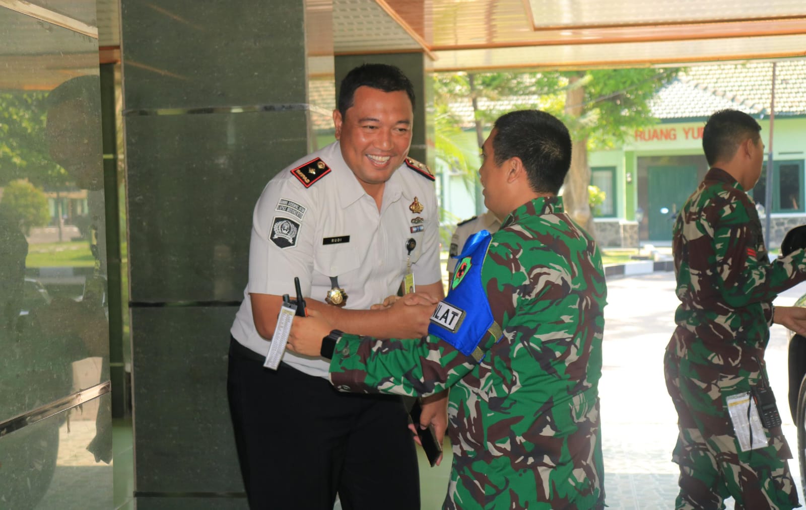 Tingkatkan Koordinasi Keamanan, Kalapas Pemuda Madiun Jalin Silaturahmi ke Batalyon C Pelopor Satbrimob Polda Jatim