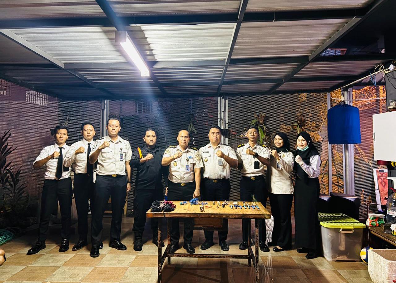 Razia Tak Kenal Waktu, Lapas Pemuda Madiun Tegaskan Komitmen Bersih HALINAR