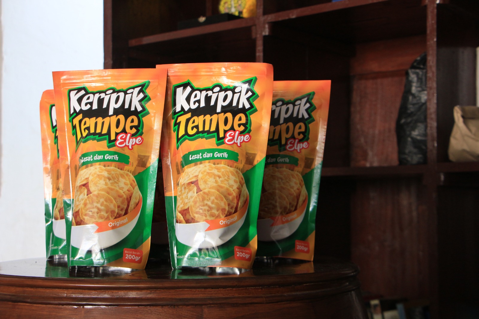 Pemasaran Produk Warga Binaan, Lapas I Madiun Optimalkan Layanan Kunjungan untuk Promosi Produk Warga Binaan