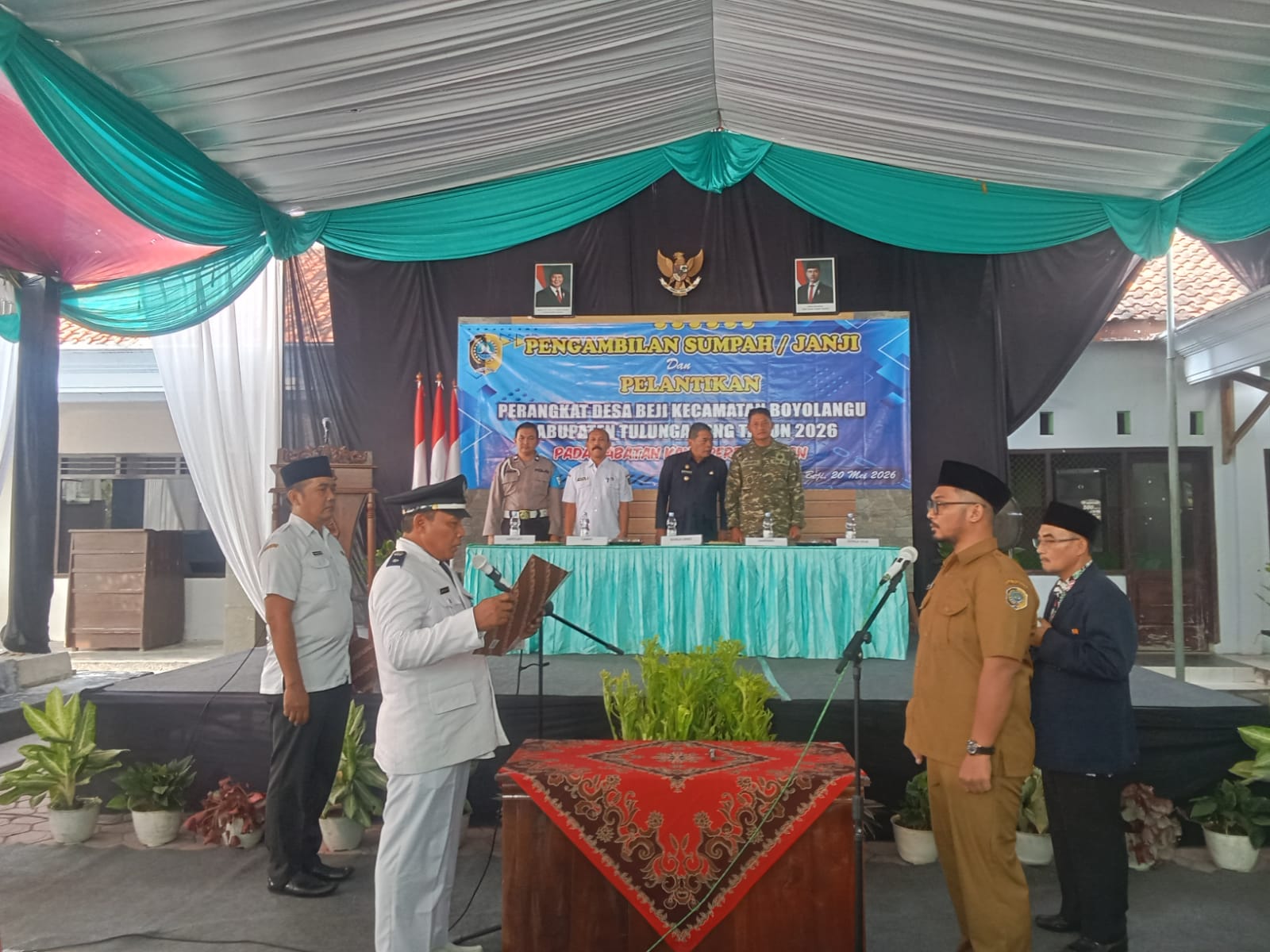 Kades Beji Resmi Lantik Kasi Perencanaan Baru, Siap Tingkatkan Pelayanan Desa