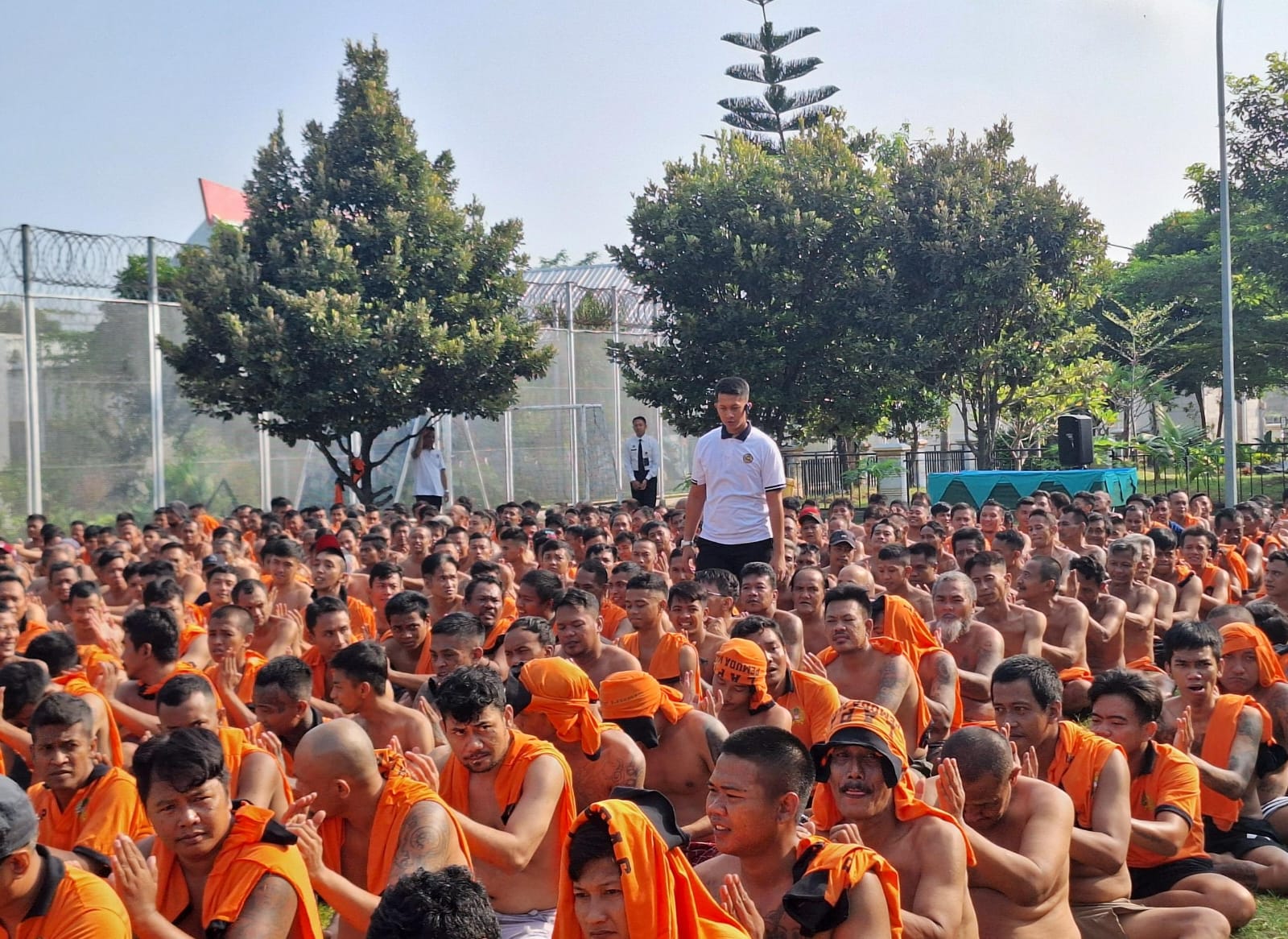 Penuh Semangat dan Antusias, Warga Binaan Lapas Pemuda Madiun Ikuti Senam Pagi Bersama