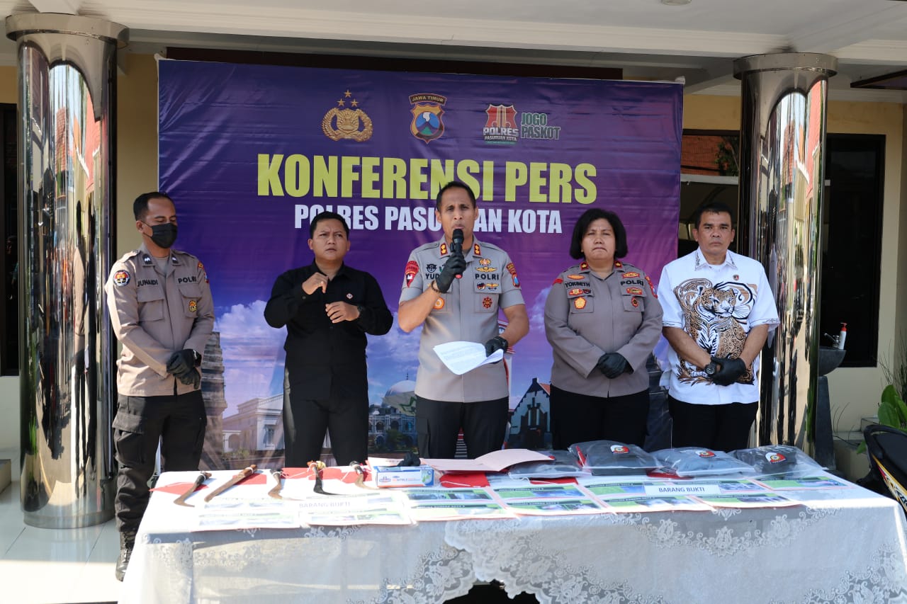 Empat Pemuda Diamankan Satreskrim Polres Pasuruan Kota Terkait Kasus Pengeroyokan di GOR Untung Suropati