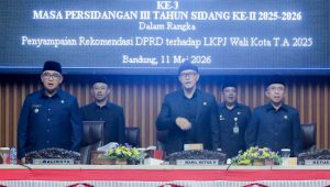 DPRD Beri Catatan LKPJ 2025, Pemkot Bandung Fokus Benahi Pelayanan Publik ㅤ