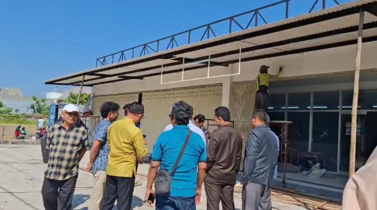 DPRD Kota Probolinggo Kawal Kepastian Hukum Proyek Swalayan, Pedagang Kecil Minta Perlindungan