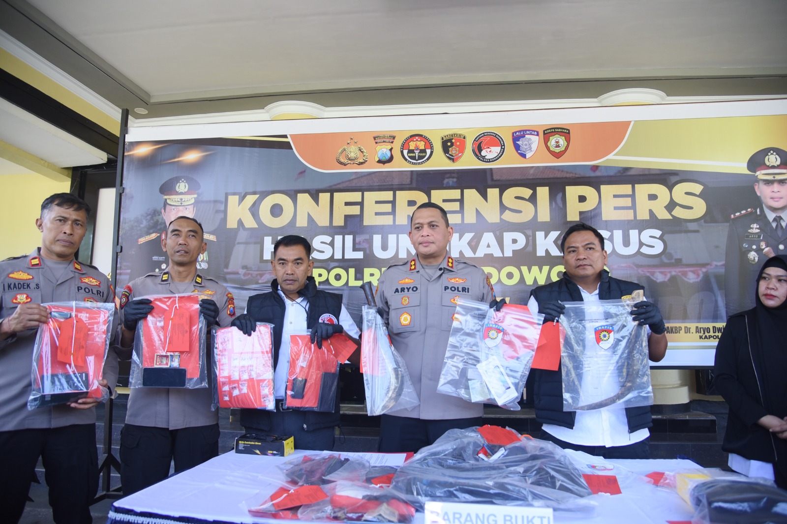 Empat Kasus Kriminal Diungkap, Kapolres Bondowoso Tegaskan Tak Ada Ruang Bagi Pelaku Kejahatan