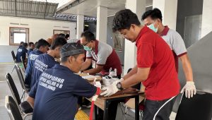 Tahap II Pemeriksaan Kesehatan, 280 Warga Binaan Lapas Kelas IIB Lumajang Jalani Tes Darah