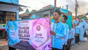 Sambut Tahun Baru Hijriah, Ratusan Santri An Nur Azzahra Semarakkan Pawai Syiar Islam di Lumajang