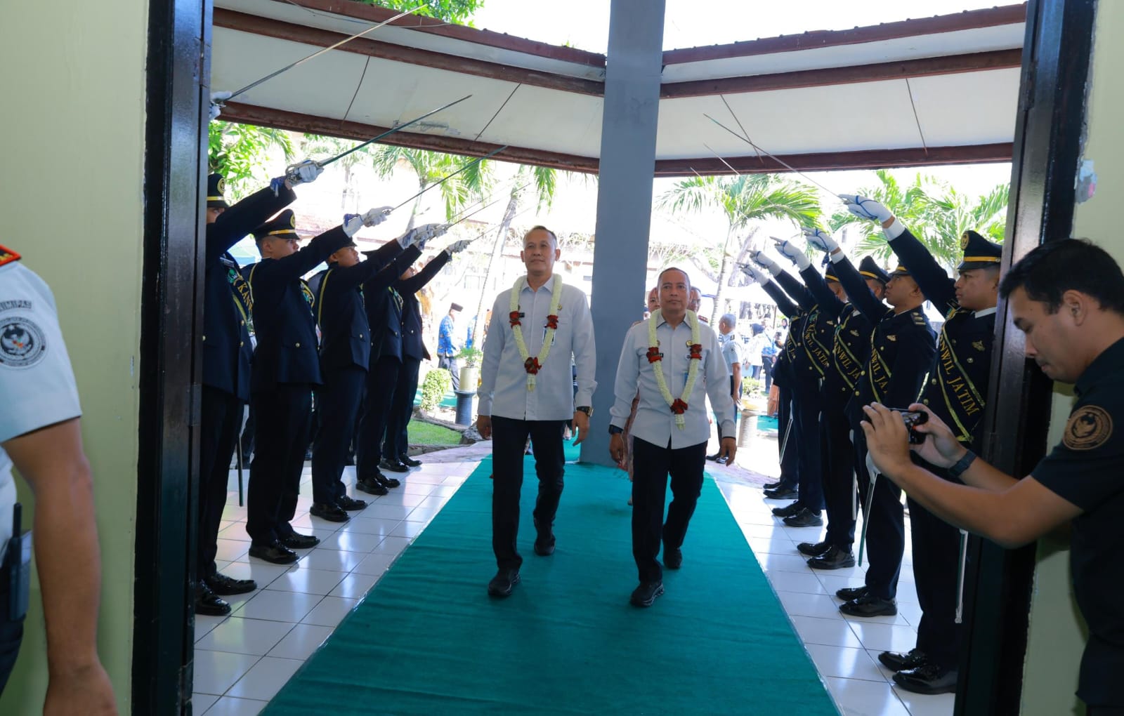Tongkat Estafet Kepemimpinan Beralih, Kalapas Pemuda Madiun Hadiri Pisah Sambut Kakanwil Ditjenpas Jatim