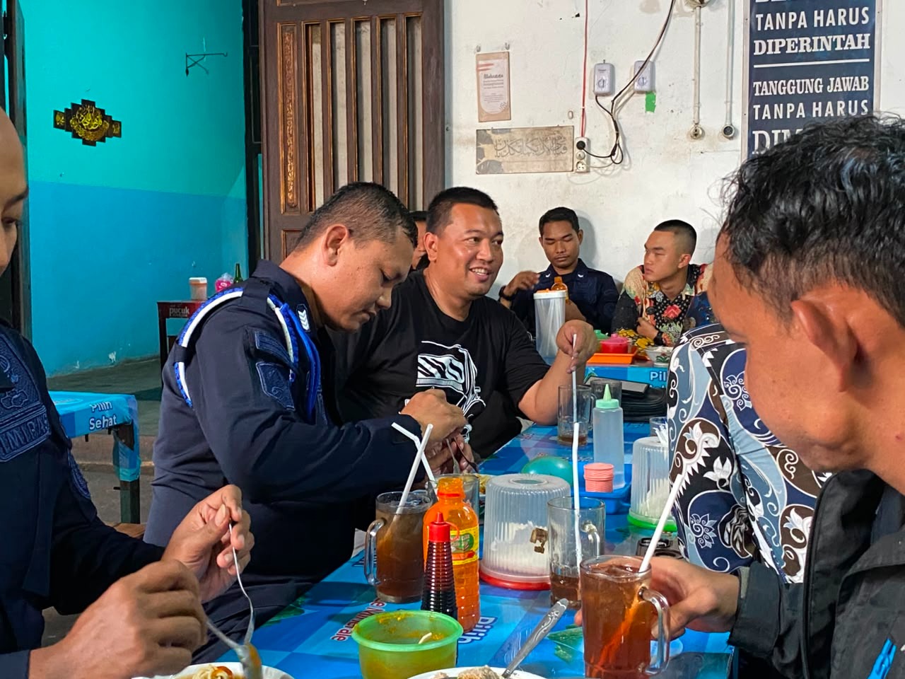 Dari Semangkuk Bakso Tercipta Soliditas, Kalapas Pemuda Madiun Perkuat Kebersamaan Pegawai