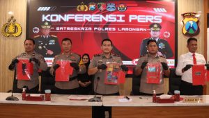Polres Lamongan Ungkap Jaringan Ganjal ATM Lintas Daerah, 5 Tersangka Residivis Diamankan