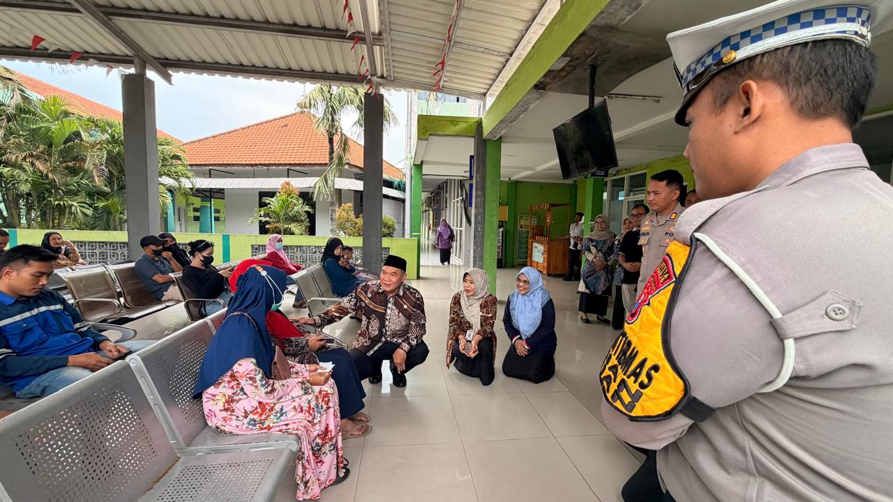 BHS Tinjau Penanganan TBC dan HIV di Krian, Soroti Pentingnya Edukasi dan Pengendalian Polusi