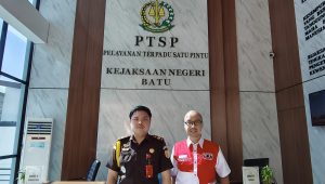 Audiensi dengan Kejari Batu, LBH LIRA Jatim Apresiasi Kinerja JPU dan Minta Hukuman Terberat bagi Pelaku Jika Terbukti