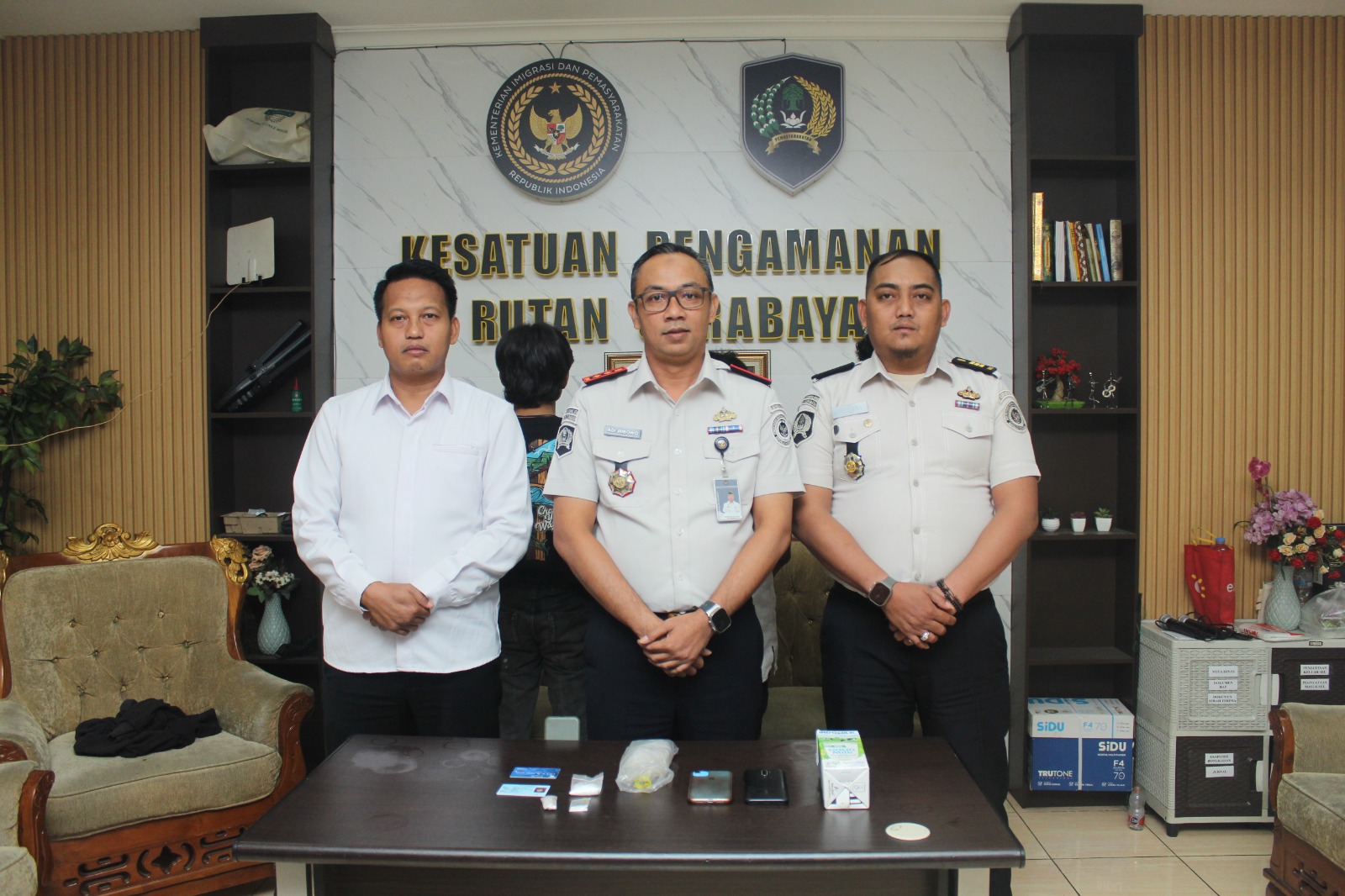Susu Kemasan Isi Diduga Sabu Disita, Rutan Surabaya Gagalkan Penyelundupan Narkoba