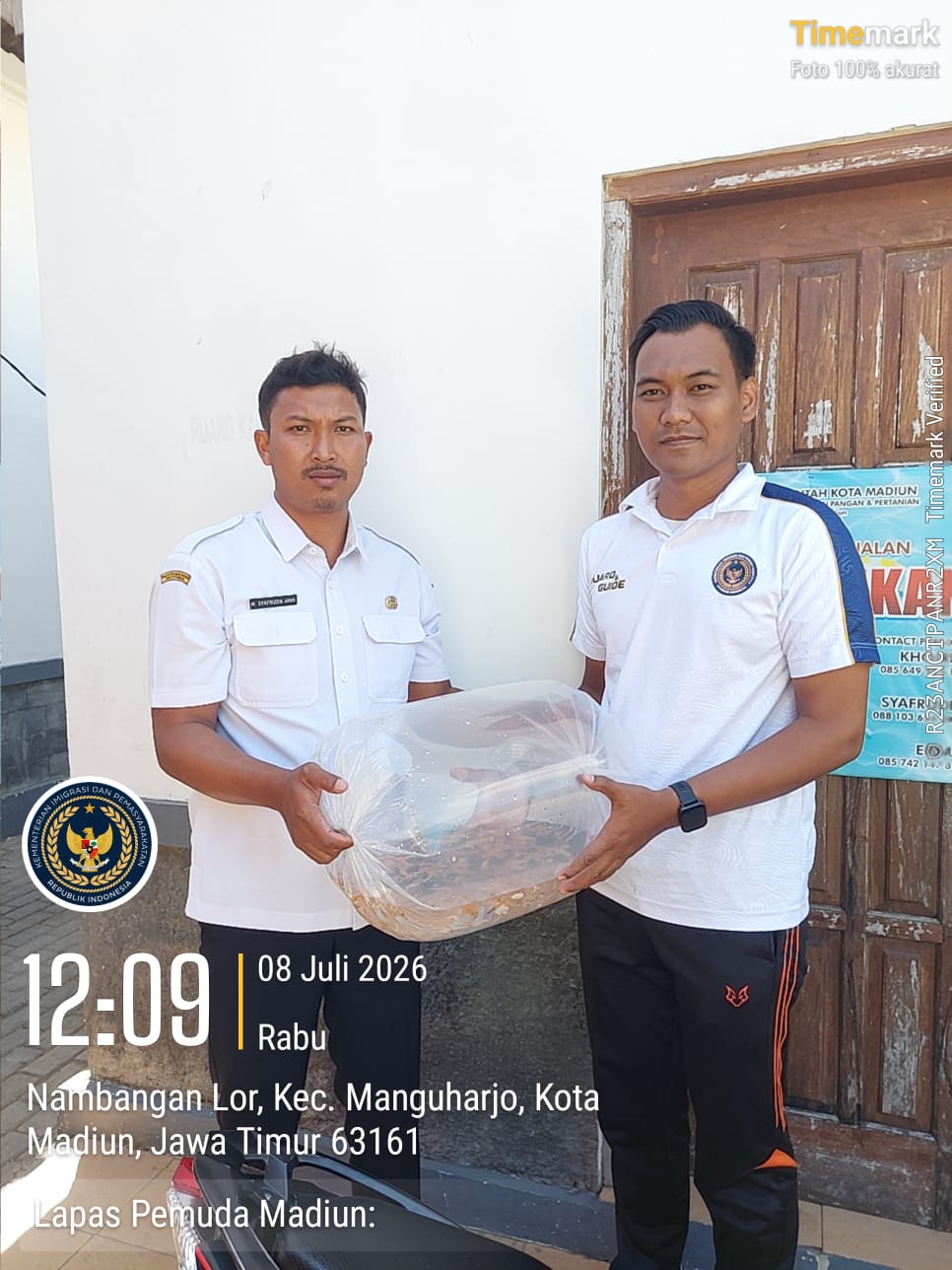 Sinergi Ketahanan Pangan, Lapas Pemuda Madiun Terima Bantuan 1.500 Bibit Ikan Nila dari DKPP Kota Madiun