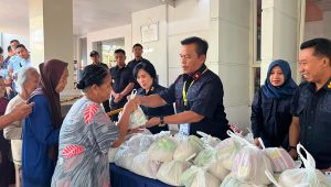 Wujud Kepedulian dan Kebersamaan Dengan Masyarakat, Lapas Kelas I Madiun Gelar Bakti Sosial Untuk Pererat Silaturahmi Dengan Masyarakat