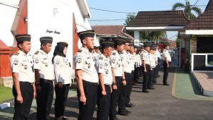 Perkuat Integritas dan Budaya Kerja Positif Melalui Apel Pagi, Lapas Kelas I Madiun Teguhkan Komitmen Pelayanan