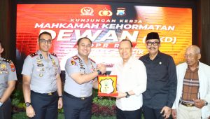 Sinergi Jaga Marwah Lembaga Negara, MKD DPR RI Kunjungi Polres Gresik Perkuat Kolaborasi dan Pengawasan TNKB Khusus