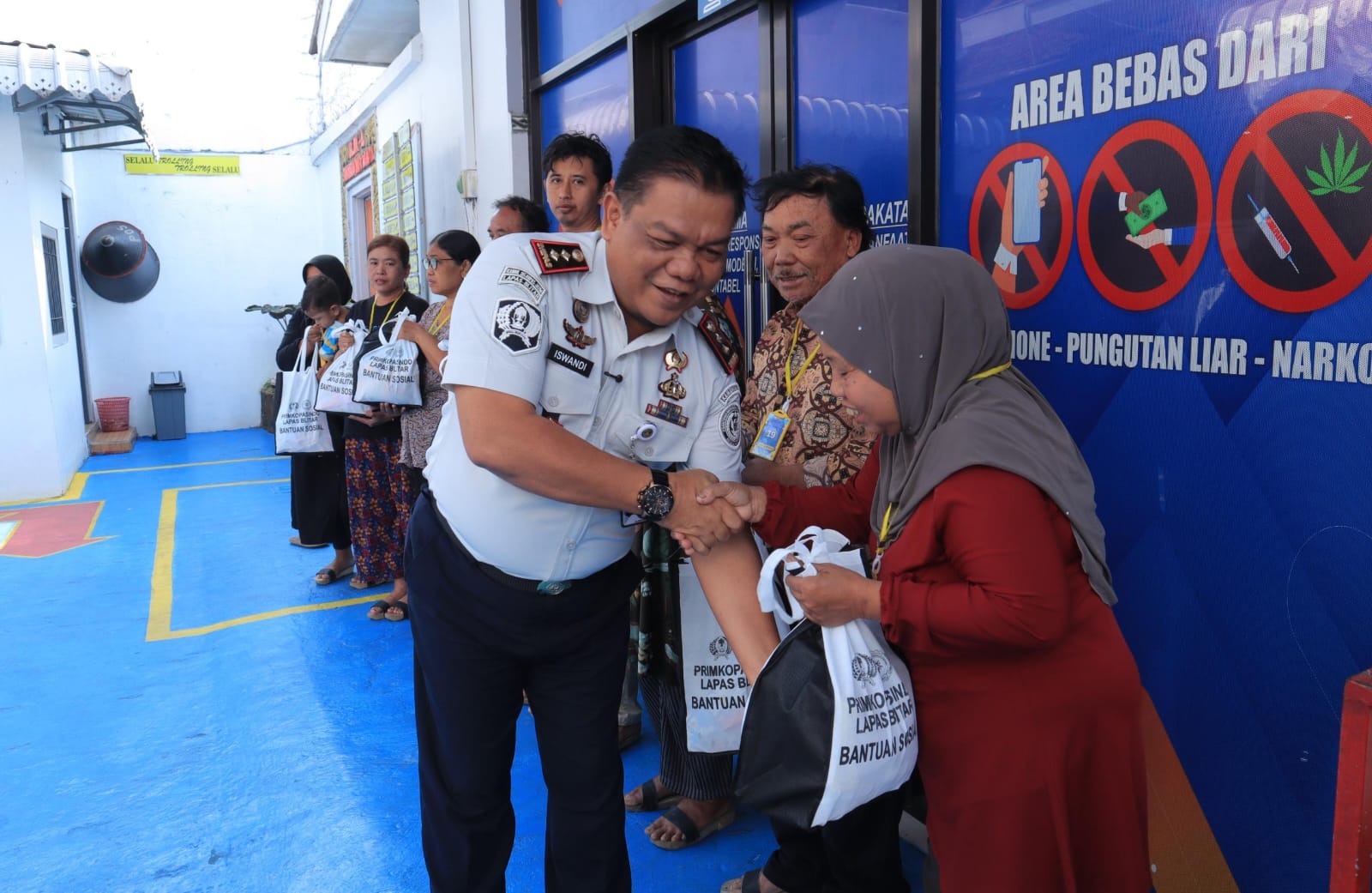 Kalapas Blitar Gelar Bakti Sosial Untuk Keluarga Warga Binaan