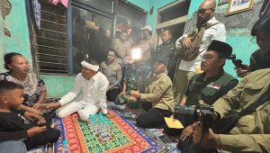 Dedi Mulyadi Datangi Keluarga Korban Kecelakaan di Indramayu, Santunan Rp300 Juta Disalurkan