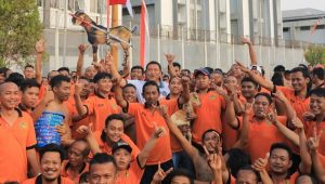 Puncak HUT Ke-81 RI, Lapas Pemuda Madiun Gelar Lomba Panjat Pinang Berhadiah Satu Ekor Kambing