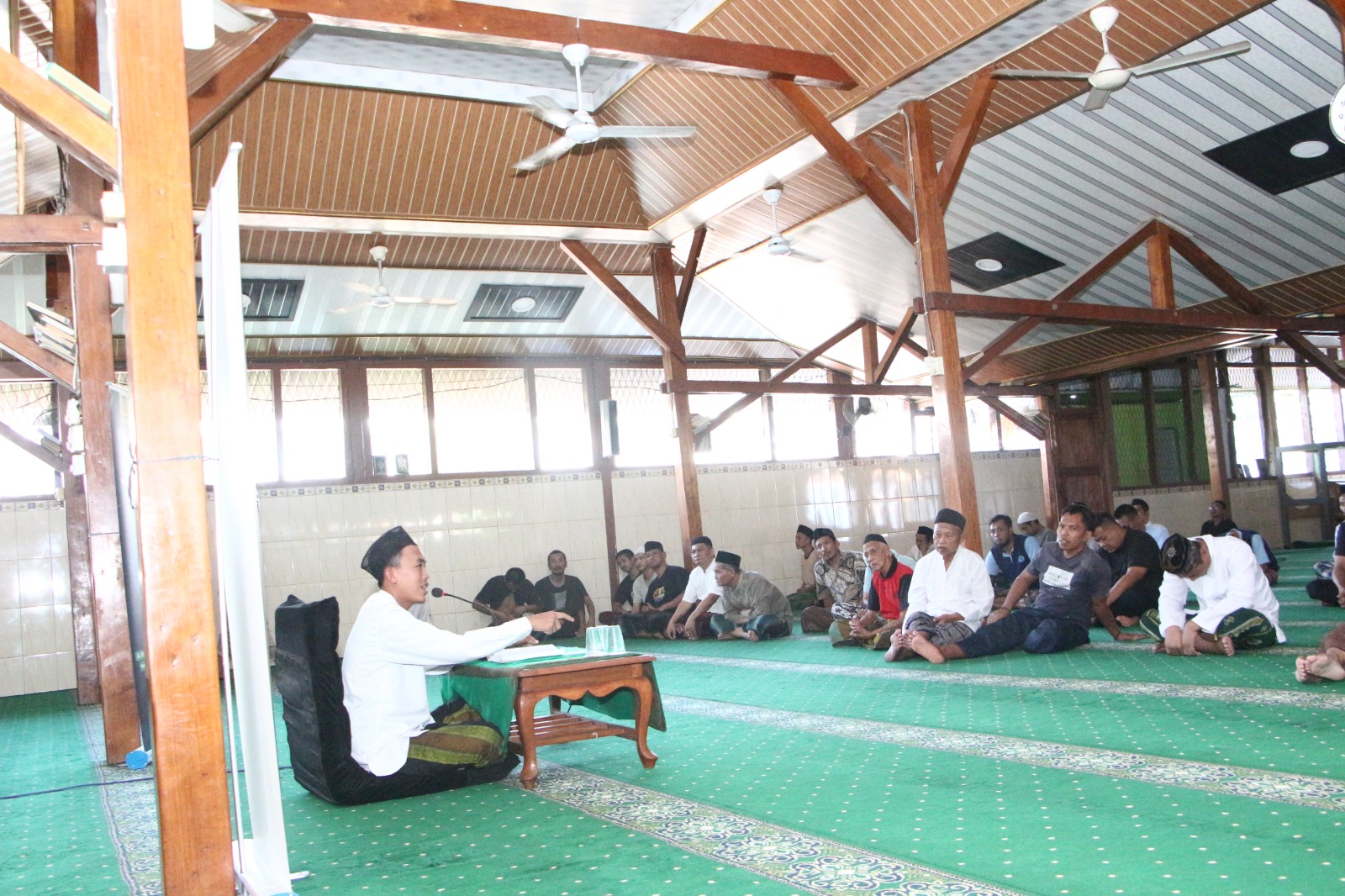 Perkuat Pembinaan Kerohanian, 115 Warga Binaan Lapas Kelas I Madiun Ikuti Pengajian Umum