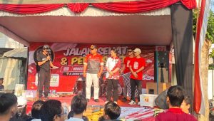 Kalapas Blitar Membaur Bersama Masyarakat, Ikuti Jalan Sehat Peringatan HUT ke-81 RI