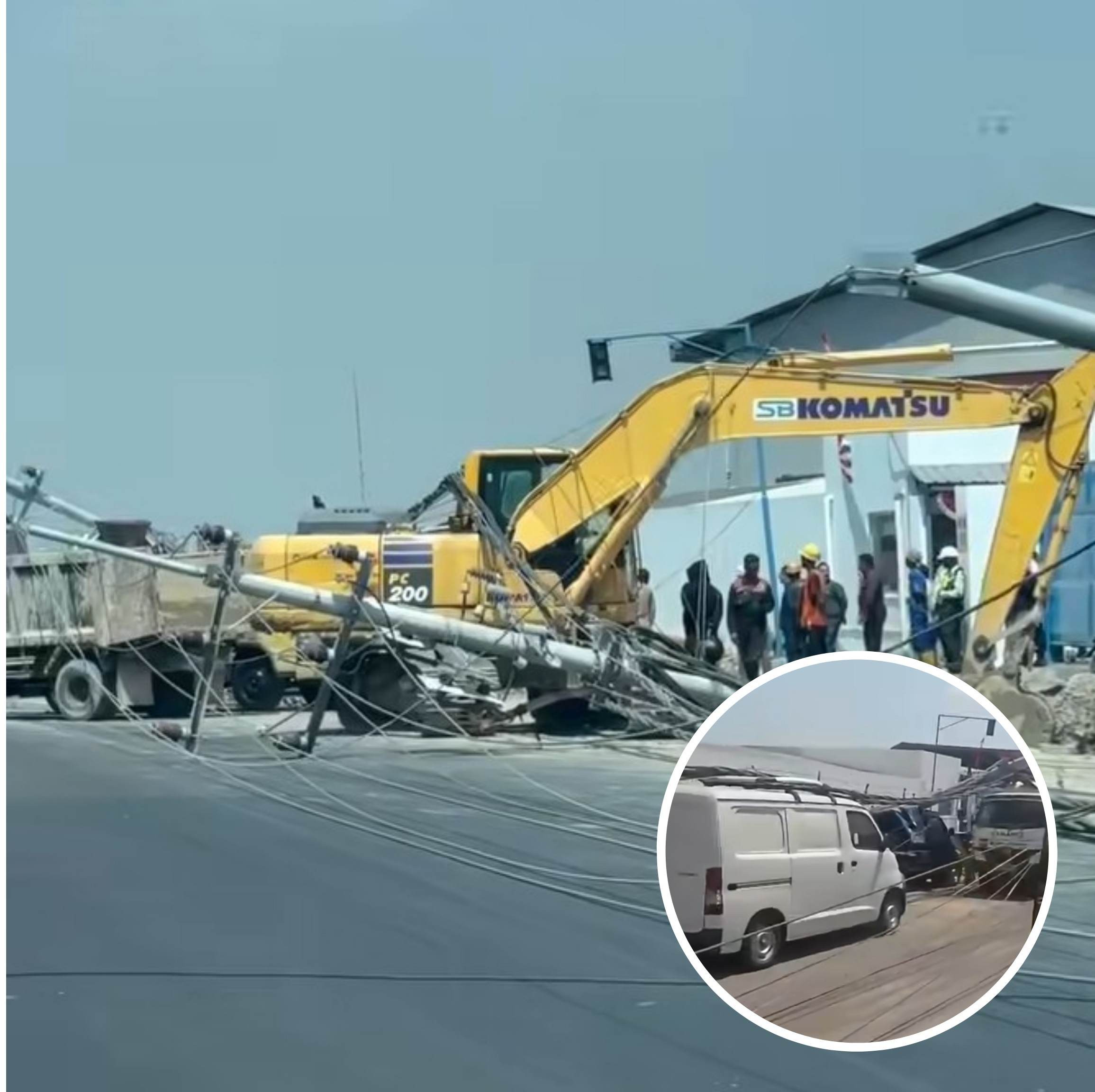 Tiang Listrik Roboh Beruntun di Manyar Gresik, Benarkah Ada Kaitan dengan Proyek Galian di Sekitarnya?