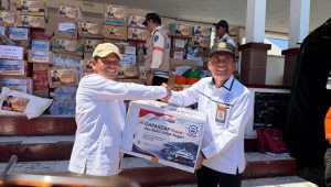 Keluarga Besar GAPASDAP Gotong Royong Kirim Bantuan untuk Masyarakat Flores