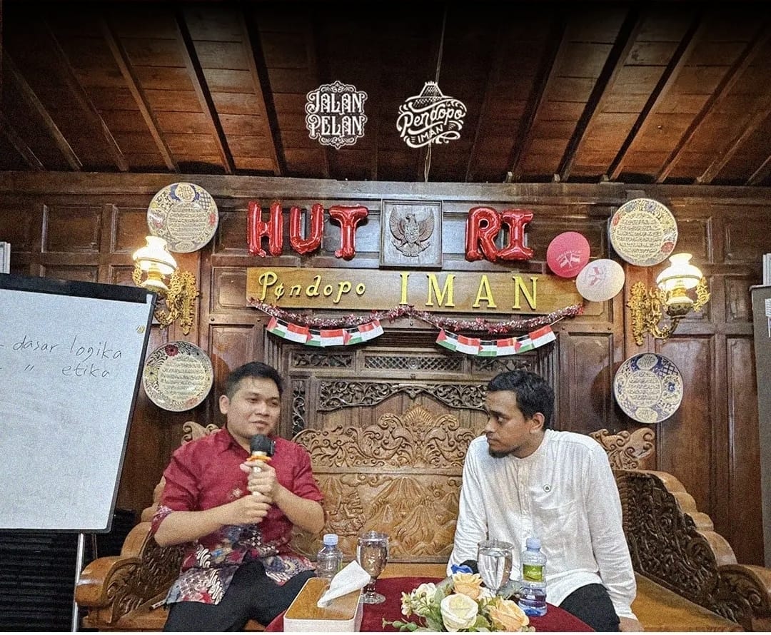 Bertumbuh Ditengah Riuh Kehidupan : Cara Anak Muda Menemukan Arah, Makna, dan Tujuan Hidup