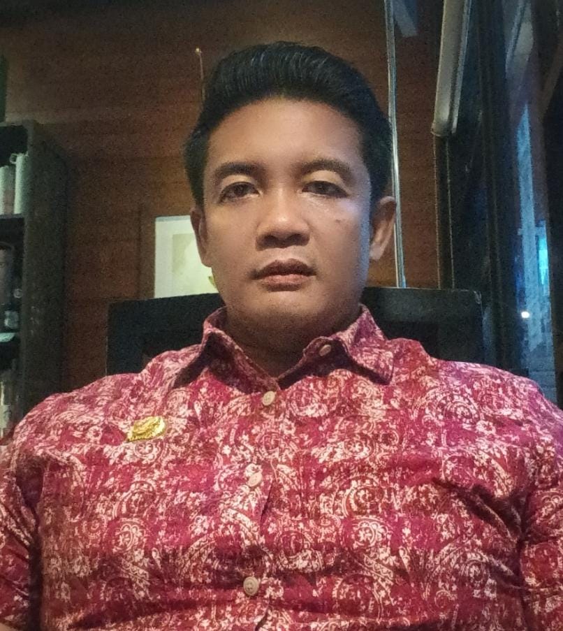 Dr Didi Sungkono S.H.,M.H., Pengamat Hukum ,” Kalau Benar Yani Setyawan Kepala Satpol PP Lakukan Pembiaran Penjualan Miras Ber Alkohol Tinggi Perusak Generasi Bangsa Harus Dicopot dan Dipidanakan