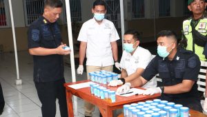 Lapas Kelas I Madiun Perkuat Sinergi APH melalui Penggeledahan Kamar Hunian dan Tes Urine