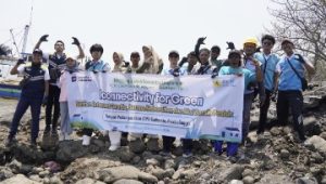 PLN Icon Plus Jatim Dorong Kampung Nelayan Kalibuntu Go Digital, Perkuat Konektivitas dan Kepedulian Pesisir