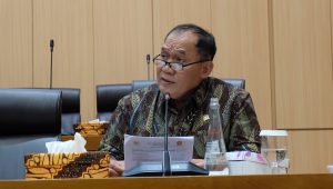 BHS Soroti Dua Pekerjaan Rumah Kendaraan Listrik: Keselamatan Kapal dan Tarif Charging