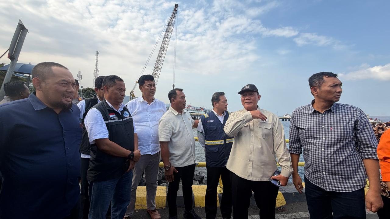 Macet Horor di Ketapang-Gilimanuk, Bambang Haryo Desak Percepatan Dermaga