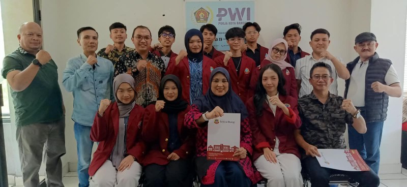USB YPKP Buka Jalan Mahasiswa ke Panggung Global, 14 Orang Ikuti Program di Malaysia dan Rusia