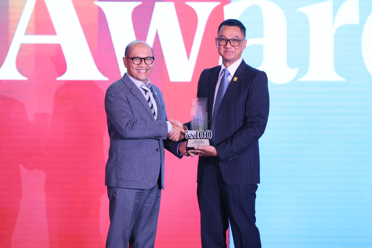 Momentum Hari Kesaktian Pancasila, PLN Raih Sector Champion dan Runner Up CX100 Award 2026 Berkat Transformasi Layanan Berorientasi Pelanggan