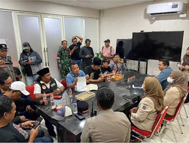 AMI Geruduk Dispenda Surabaya, Pertanyakan Pergantian NOP PBB Watashi Coffee ke Kopi Kenangan