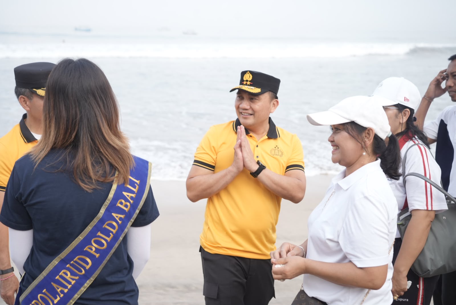 Green Policing di Kuta, Kapolda Bali Ajak Masyarakat Rawat Alam dan Jaga Harmoni Pulau Dewata