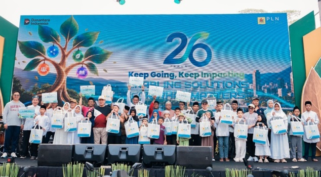 Berbagi di Usia ke-26, PLN Icon Plus Hadir untuk Anak Yatim dan Dhuafa