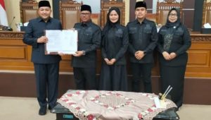 DPRD Kabupaten Pasuruan Gelar Paripurna Bahas Perubahan Perda Pajak dan Retribusi Daerah