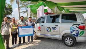 BRI Majalaya Bantu Ambulans Gratis untuk Warga Ciparay